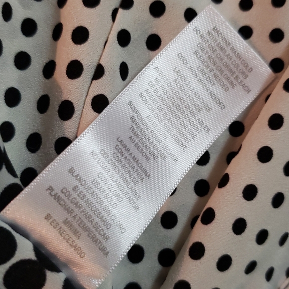 Signature Tunic - Picture 8 of 8